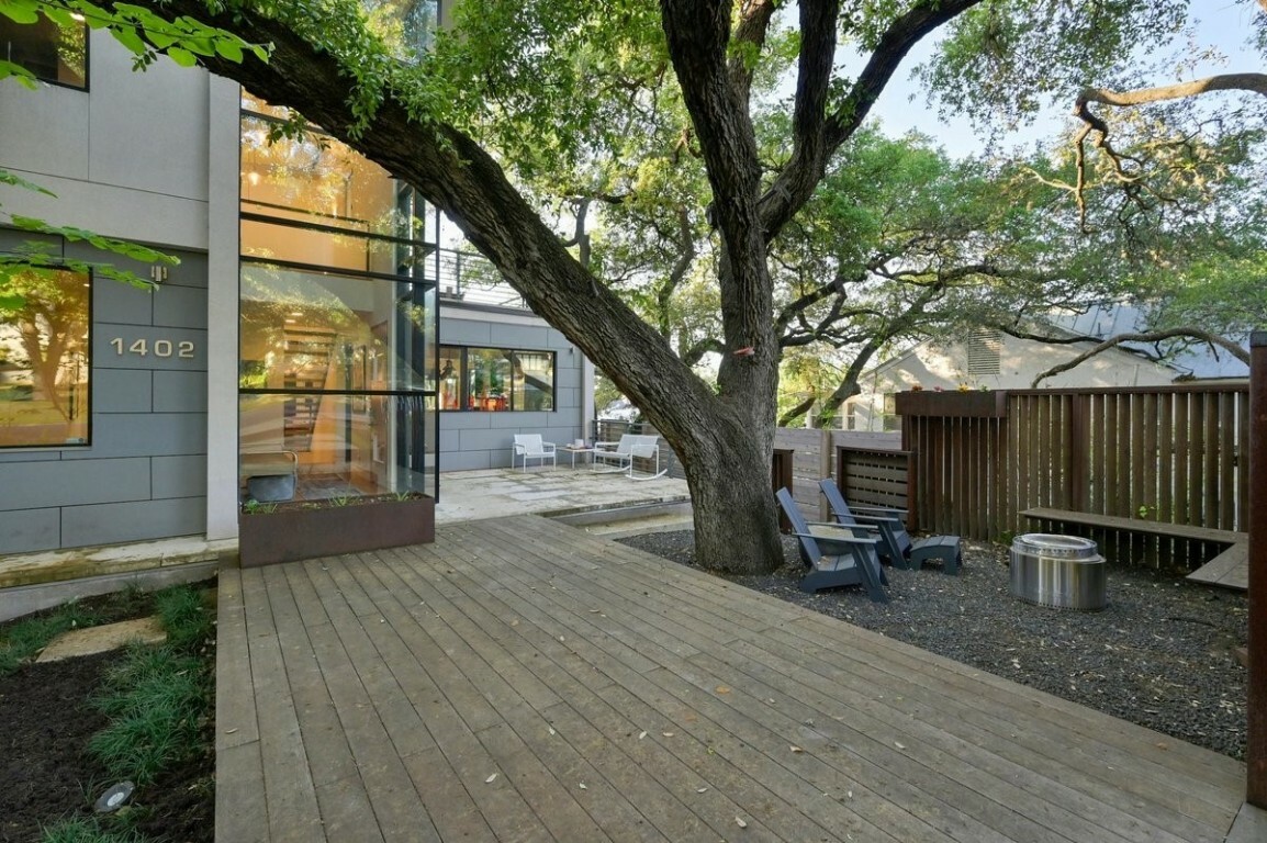 Property Photo:  1402 Alta Vista Avenue  TX 78704 