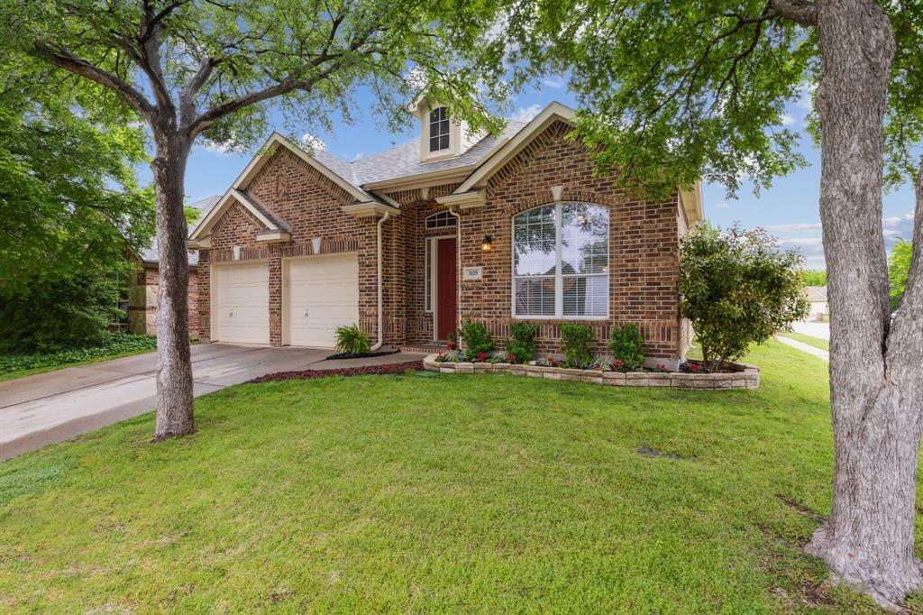 Property Photo:  3125 Deer Run Drive  TX 75068 