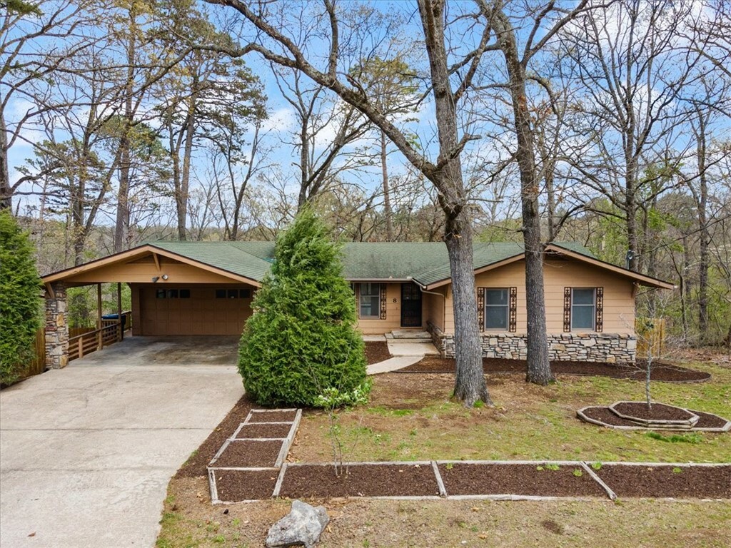 Property Photo:  8 Kiswick Drive  AR 72714 