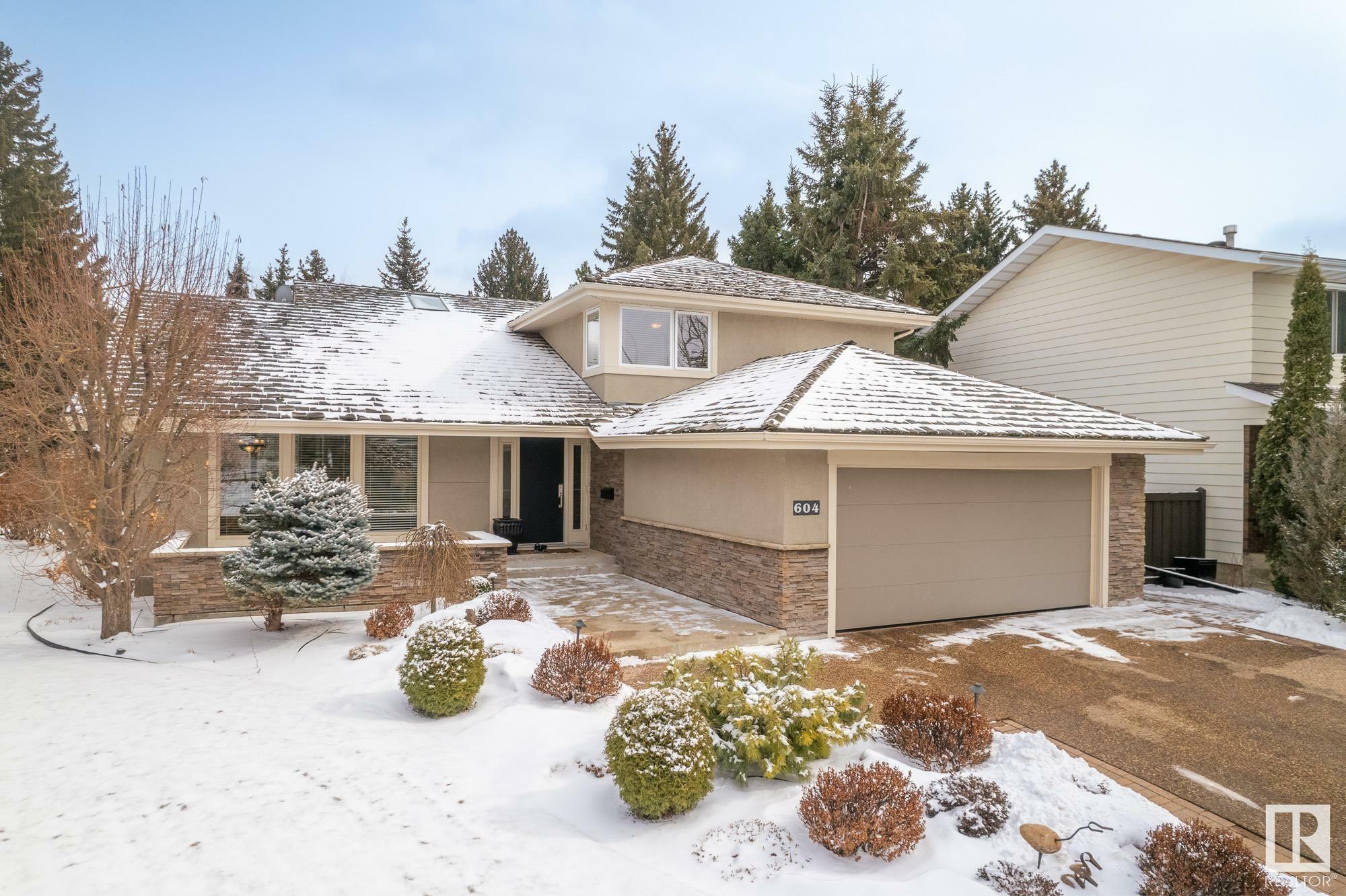 Property Photo:  604 Wolf Willow Road NW  AB T5T 1E6 