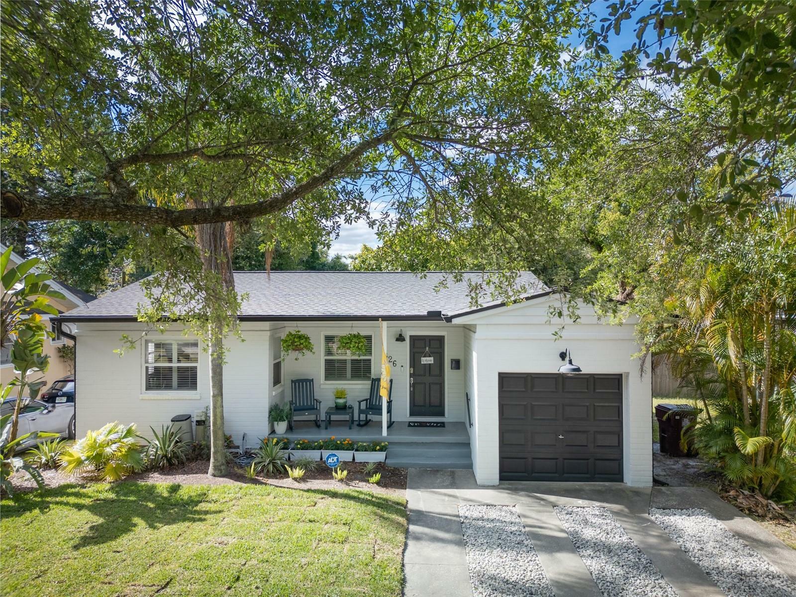 Property Photo:  826 W Smith Street  FL 32804 