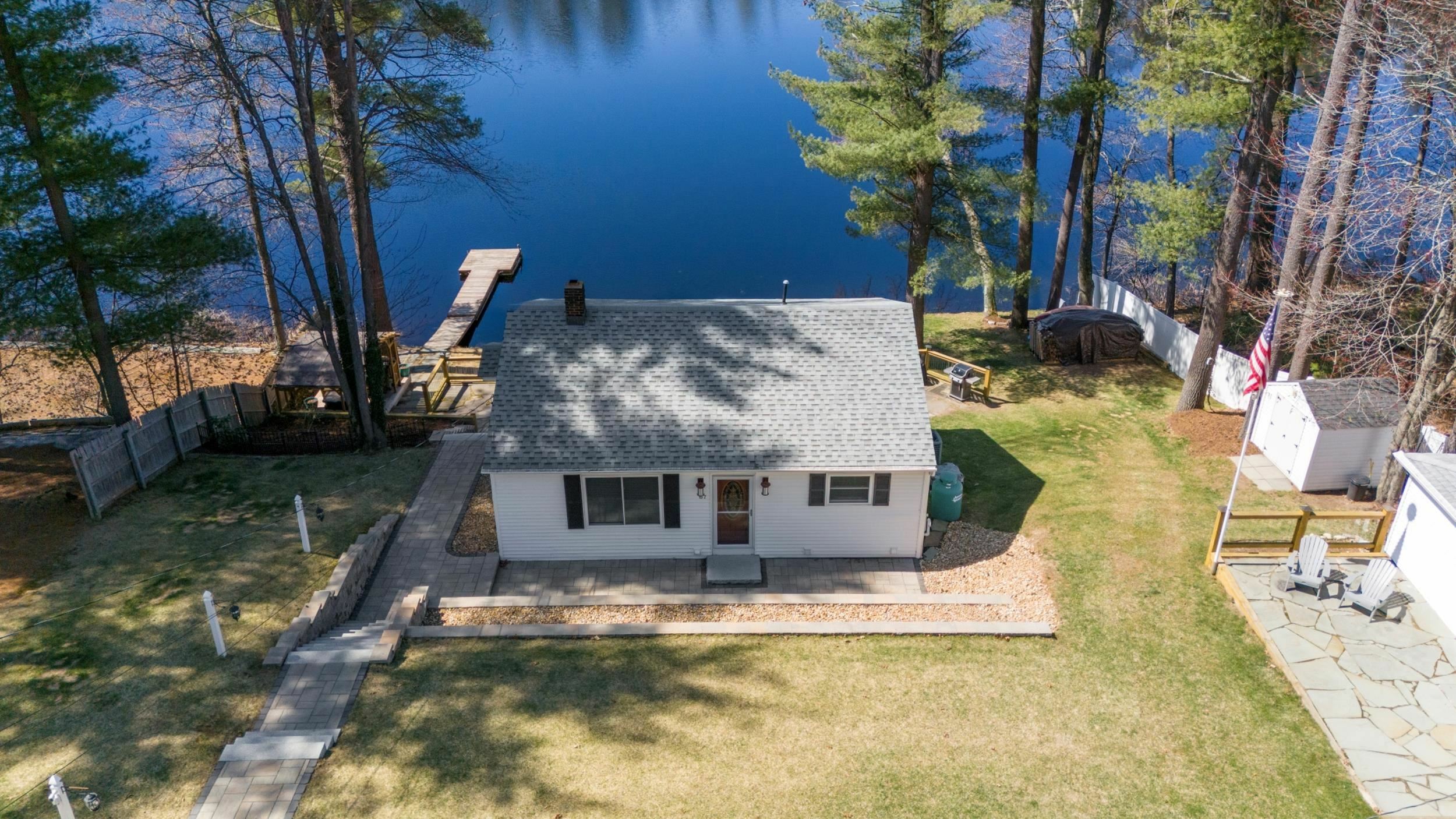 Property Photo:  67 Sebbins Pond Drive  NH 03110 