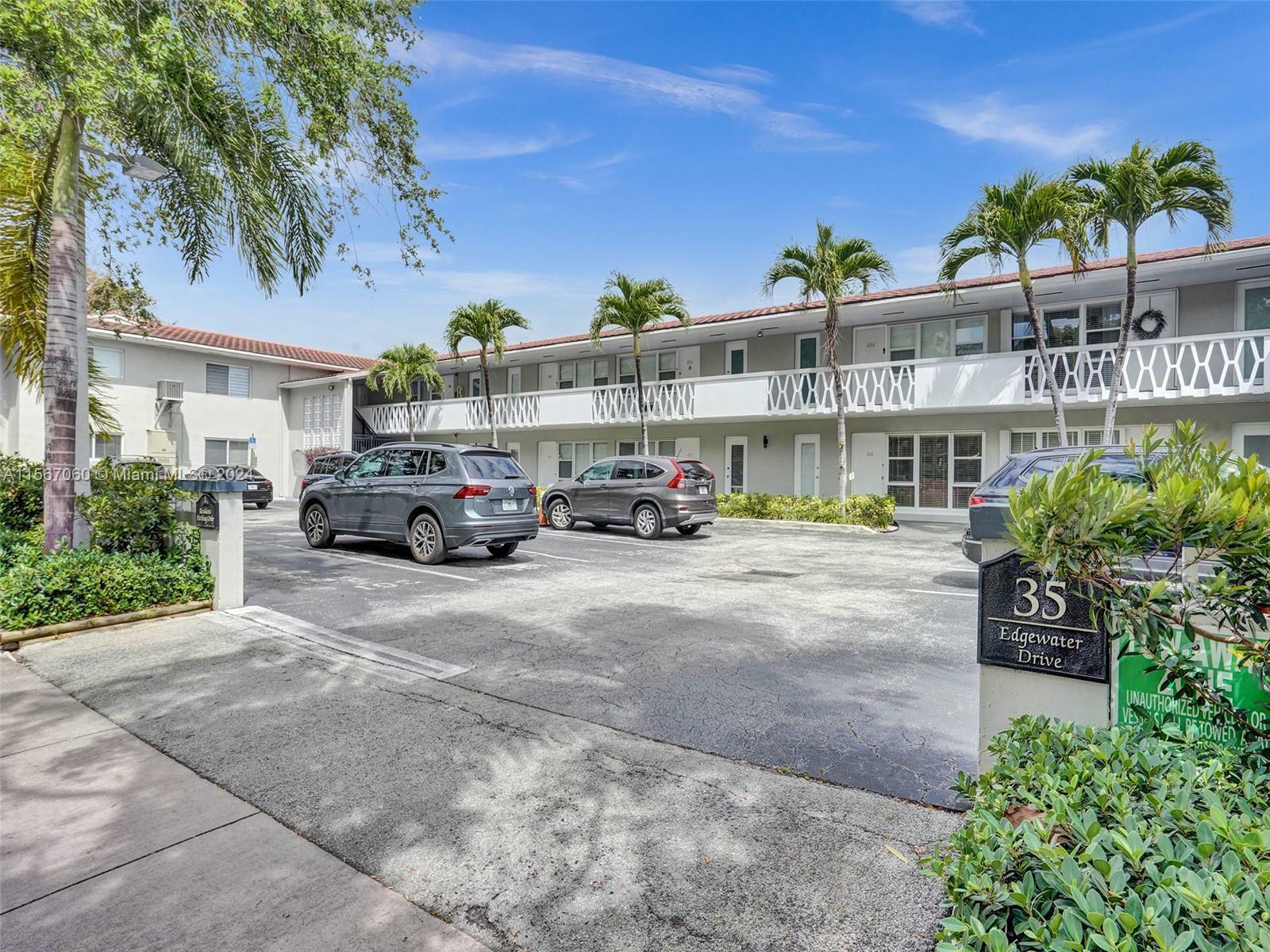 Property Photo:  35 Edgewater Dr 202  FL 33133 