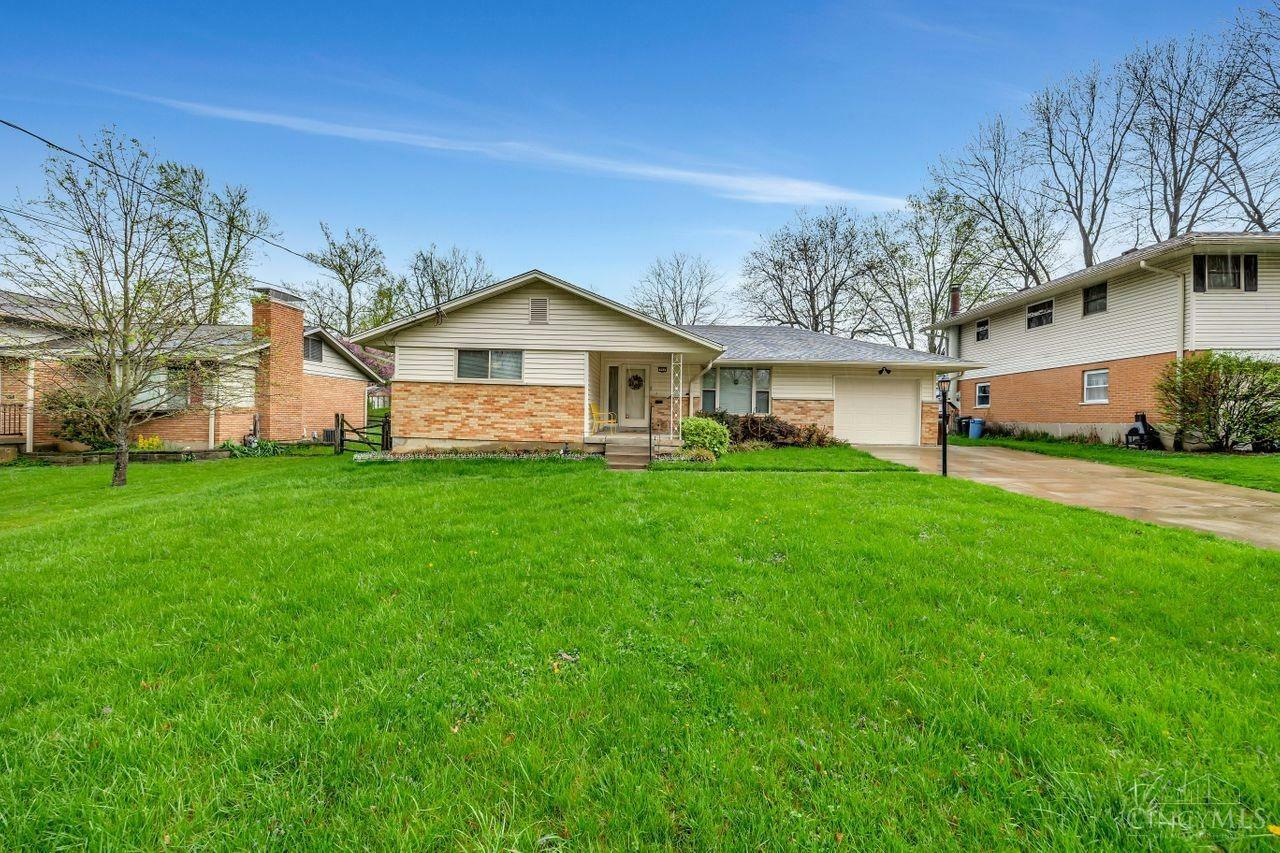 Property Photo:  954 Anderson Hills Drive  OH 45230 