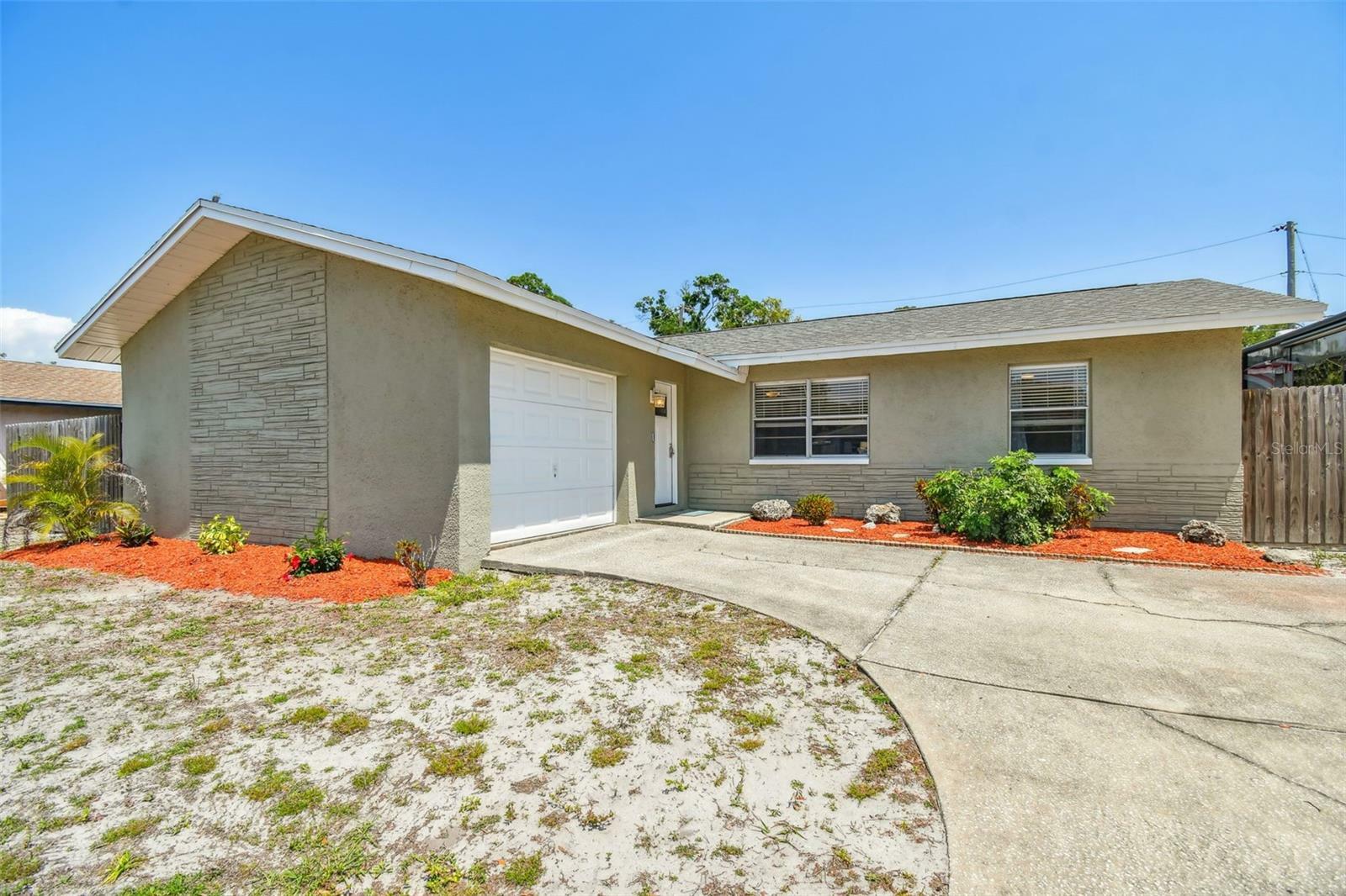 Property Photo:  8213 129th Street N  FL 33776 