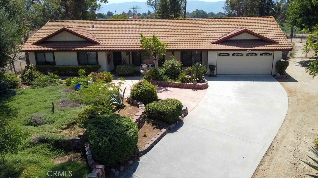 3192 Sunset Court  Norco CA 92860 photo