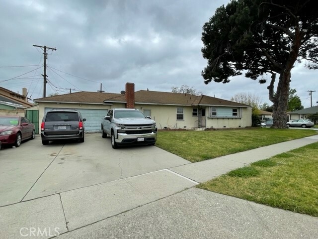 Property Photo:  14402 Crossdale Avenue  CA 90650 