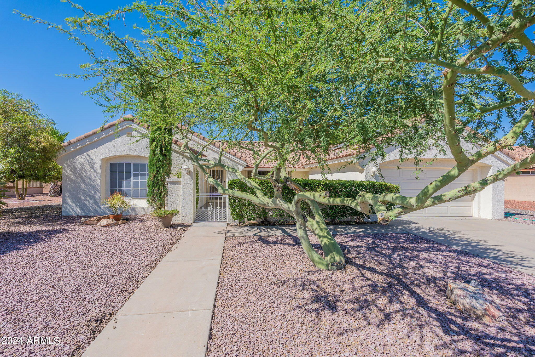 Property Photo:  14503 W Panther Drive  AZ 85375 