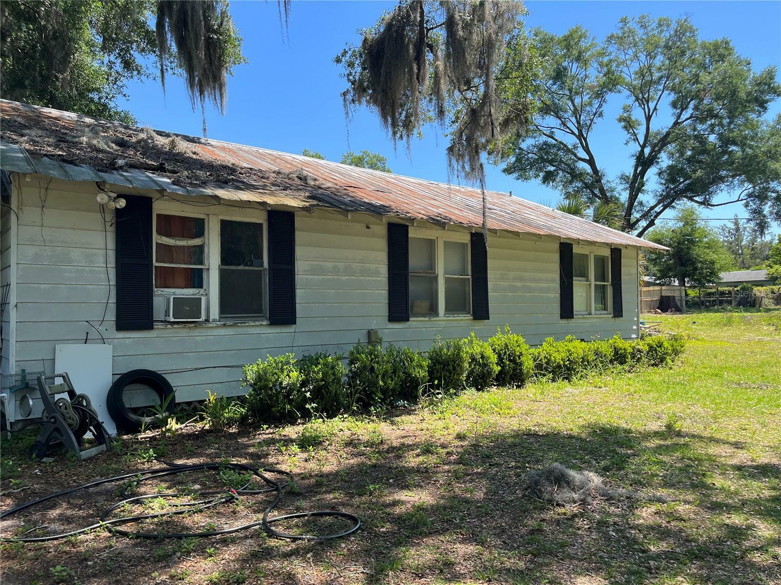 Property Photo:  2337 NE 16th Court  FL 34470 