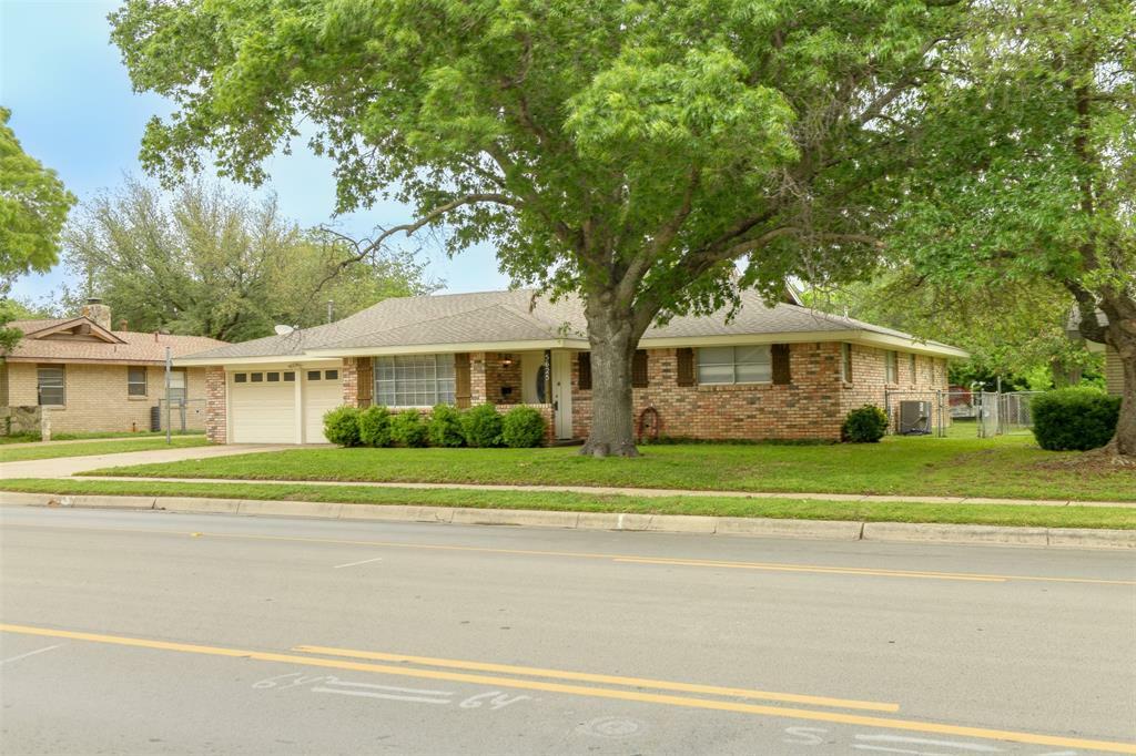 Property Photo:  5625 Woodway Drive  TX 76133 