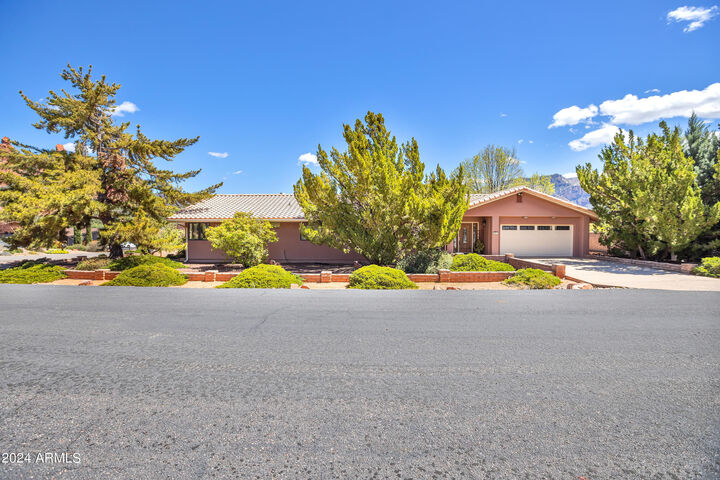 Property Photo: 105 Tonto Road AZ 86336