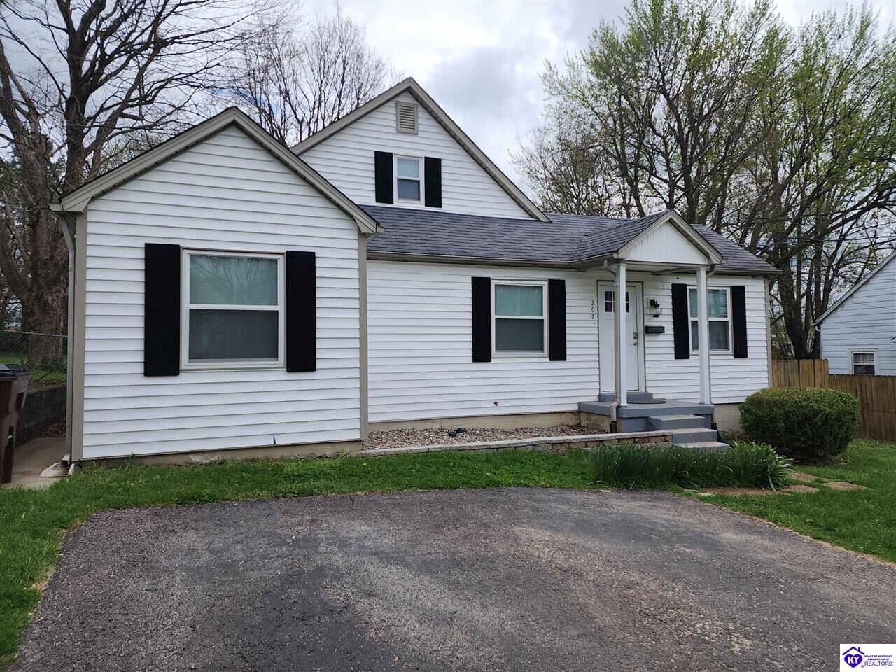 Property Photo:  207 N Mantle Avenue  KY 42701 