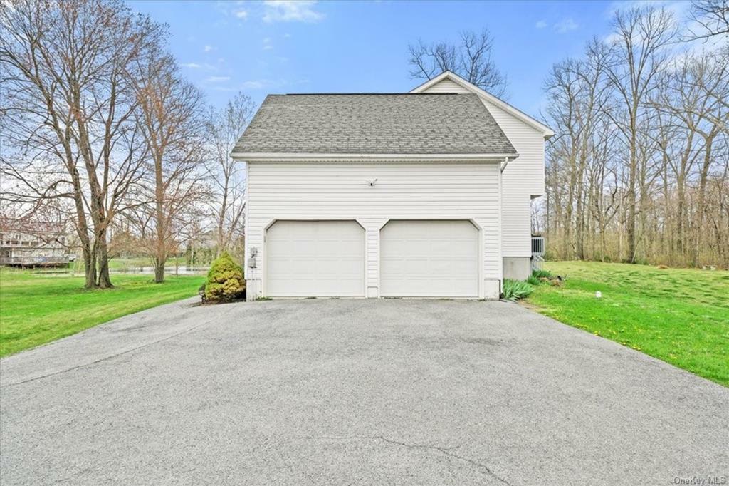 Property Photo:  31 Lake Walton Road  NY 12590 