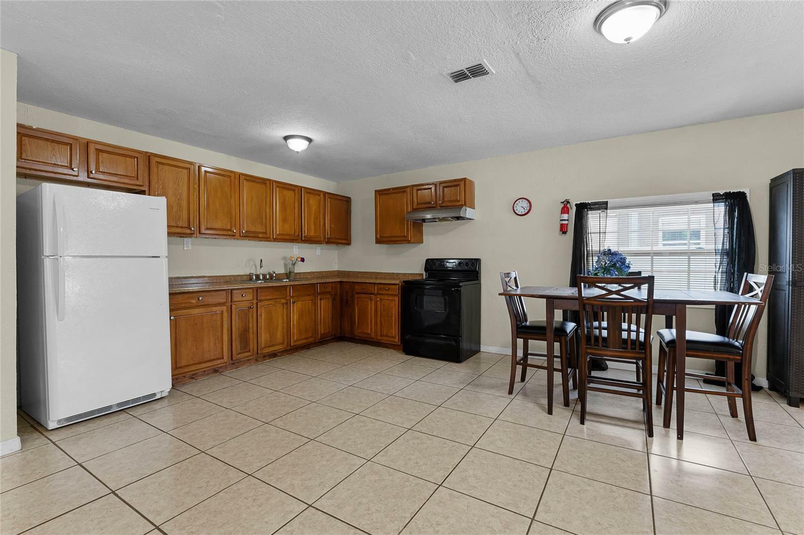 Property Photo: 101 Samuel Street FL 32810
