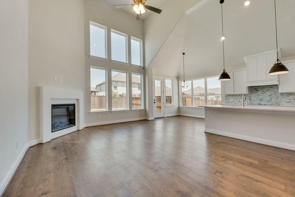 Property Photo: 1248 Rio Bravo Road TX 76247