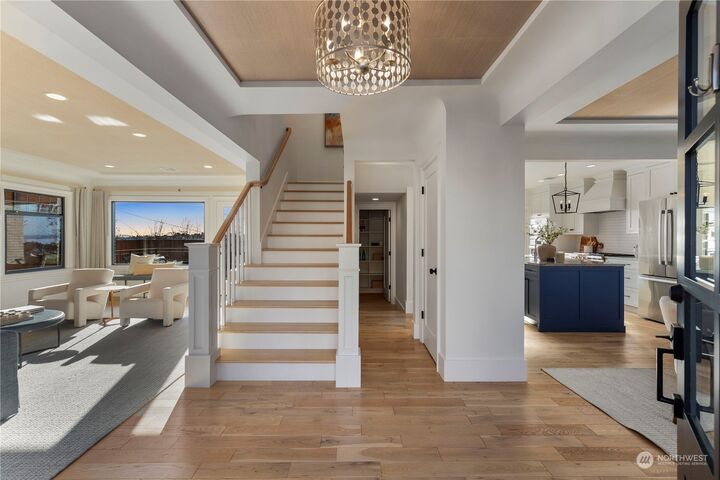 Property Photo: 3017 10th Avenue W WA 98119