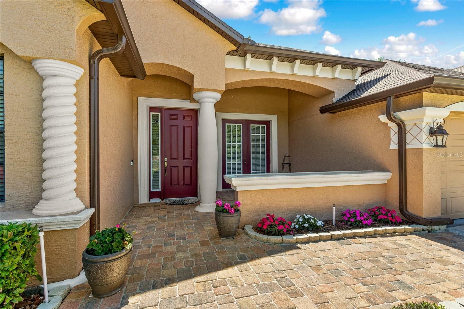 Property Photo:  755 Country Charm Circle  FL 32765 