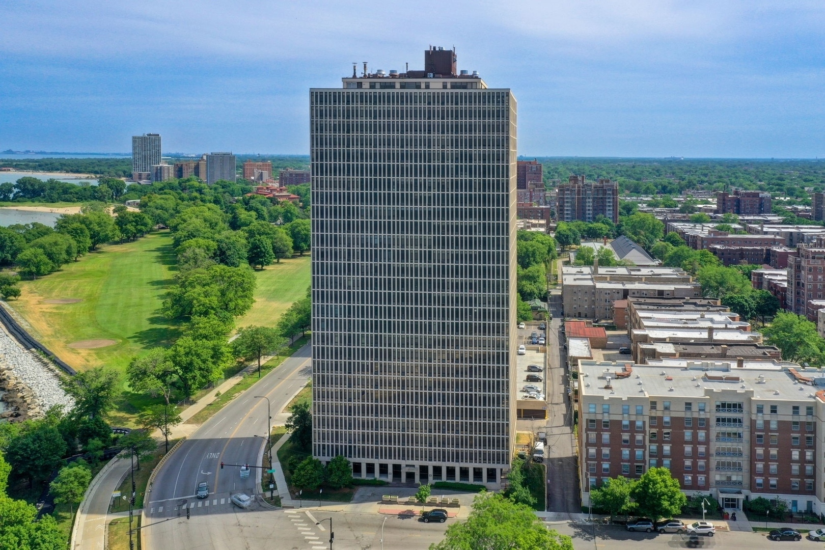 Property Photo:  6700 S South Shore Drive 22E  IL 60649 