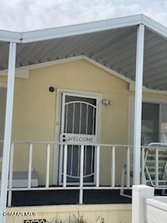 Property Photo: 24 Essex CA 91324