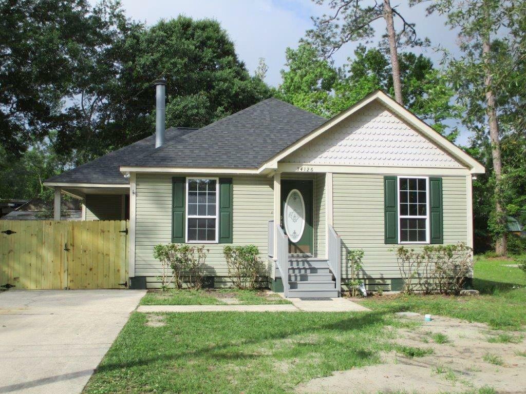 Property Photo:  34126 Live Oak Lane  LA 70460 