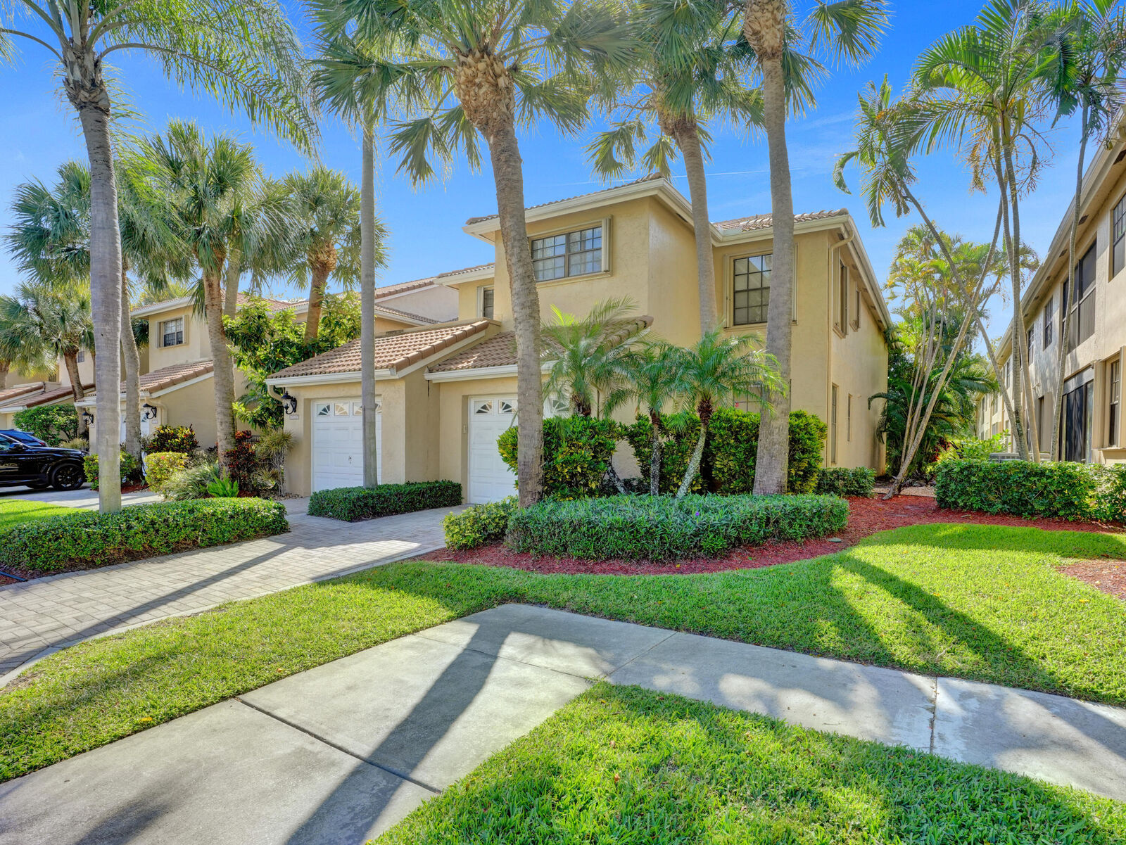 Property Photo: 6752 Montego Bay Boulevard E FL 33433