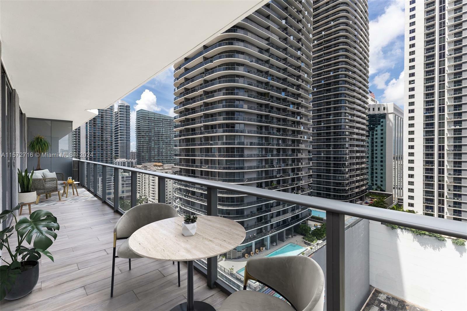 Property Photo:  801 S Miami Ave 1810  FL 33130 