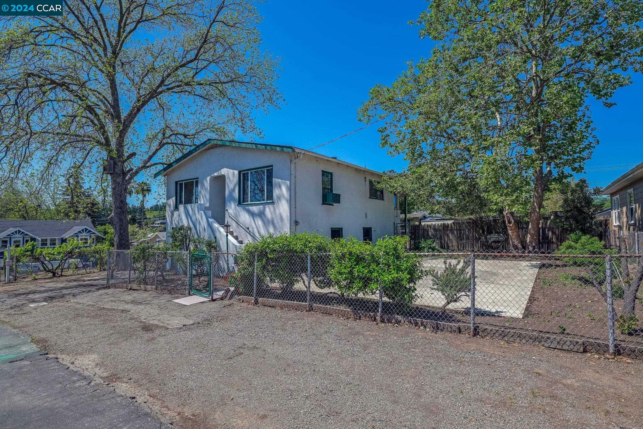 Property Photo:  803 Vine Ave  CA 94553 