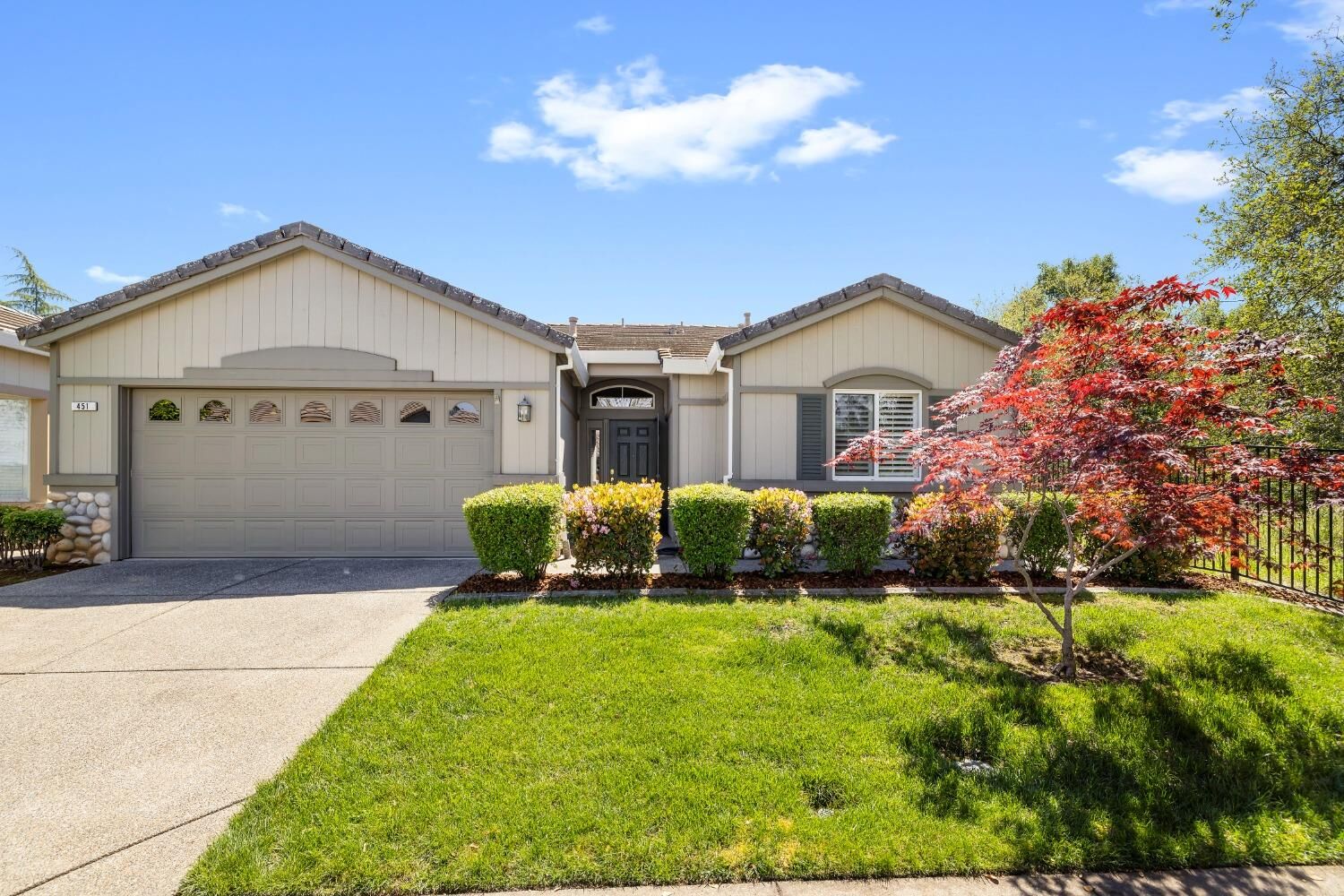 Property Photo:  451 Luster Place  CA 95630 