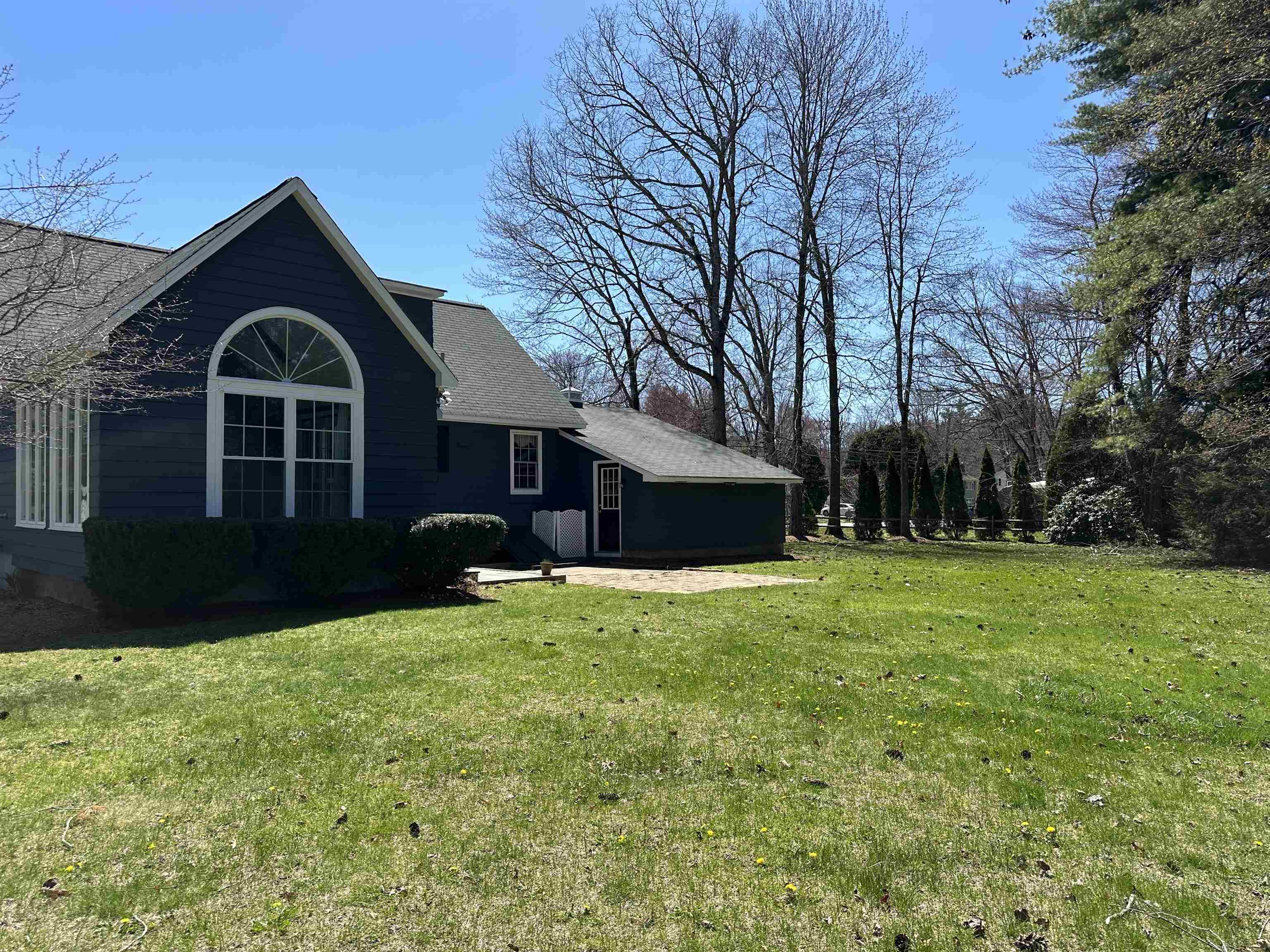 Property Photo:  80 Patten Road  NH 03054 