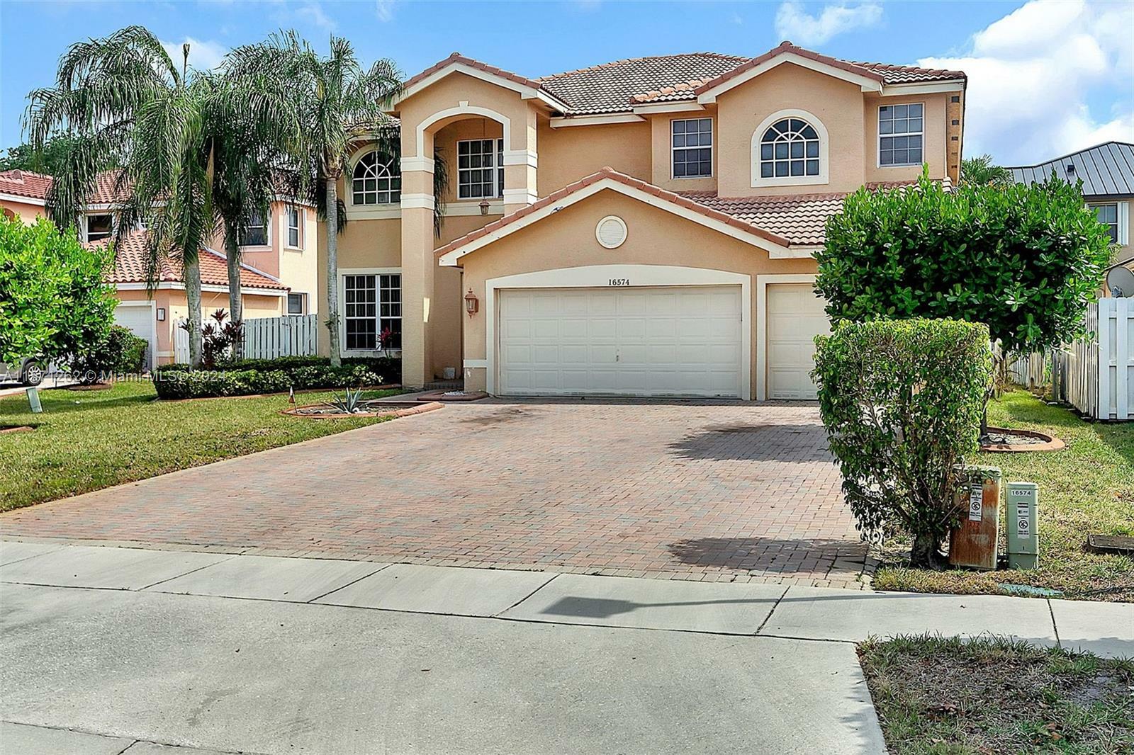 Property Photo:  16574 SW 19 St  FL 33027 