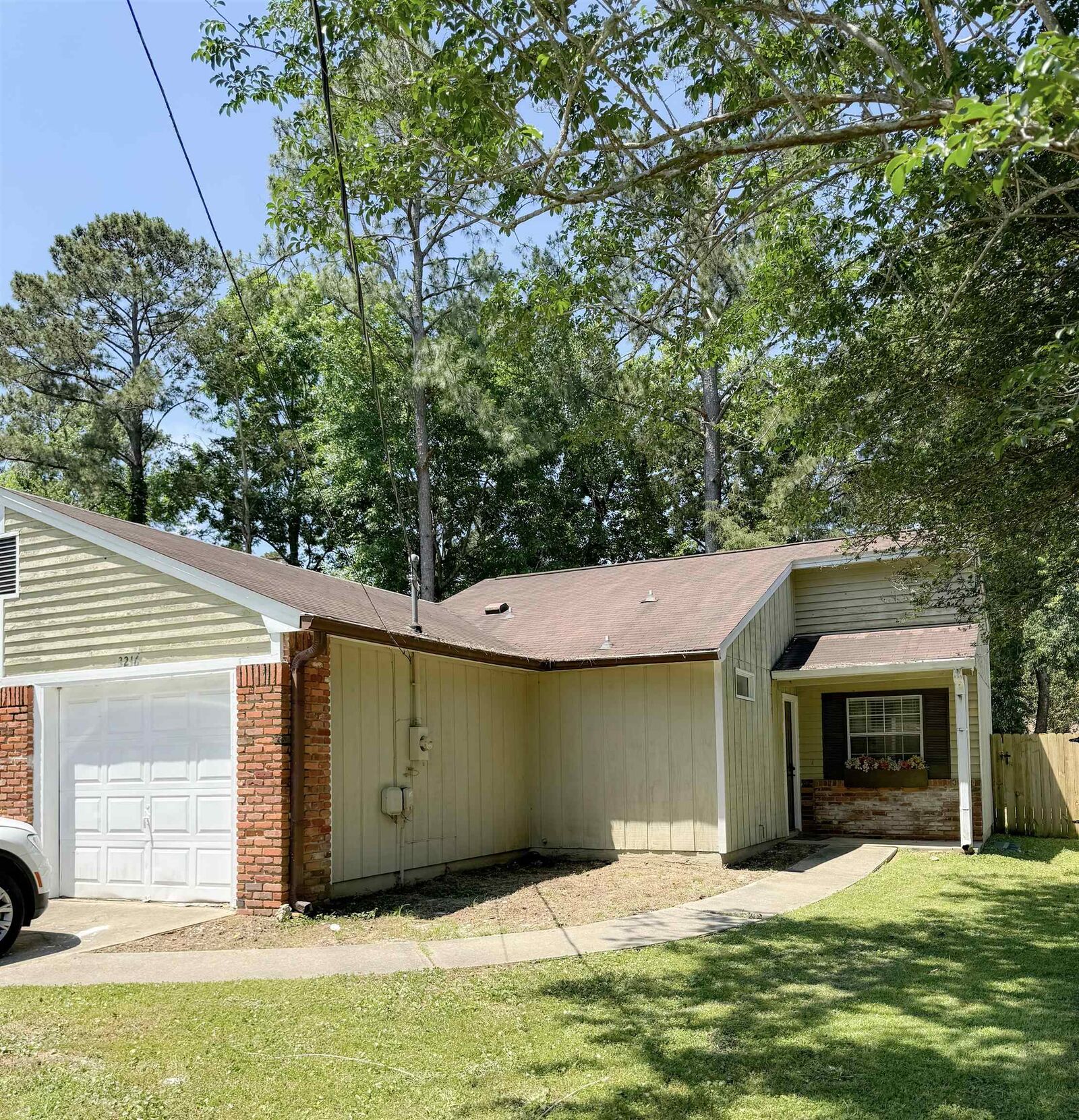 Property Photo:  3216 Albert Drive  FL 32309 