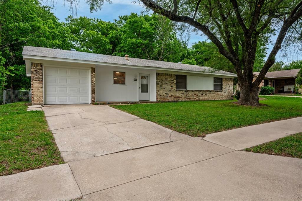 405 E Colorado Street  Sherman TX 75090 photo