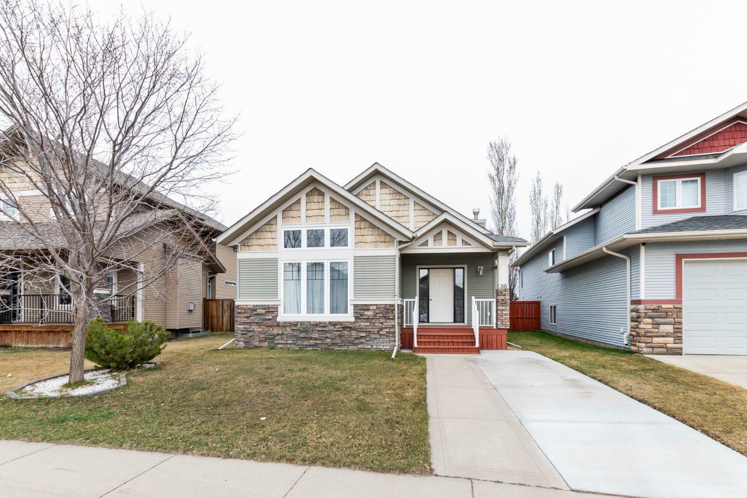 Property Photo:  36 Wiley Crescent  AB T4N 7G5 