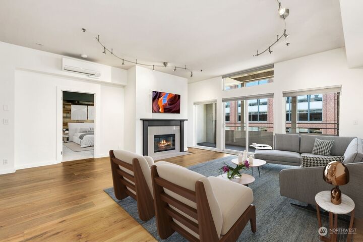 526 1st Avenue S 414  Seattle WA 98104 photo