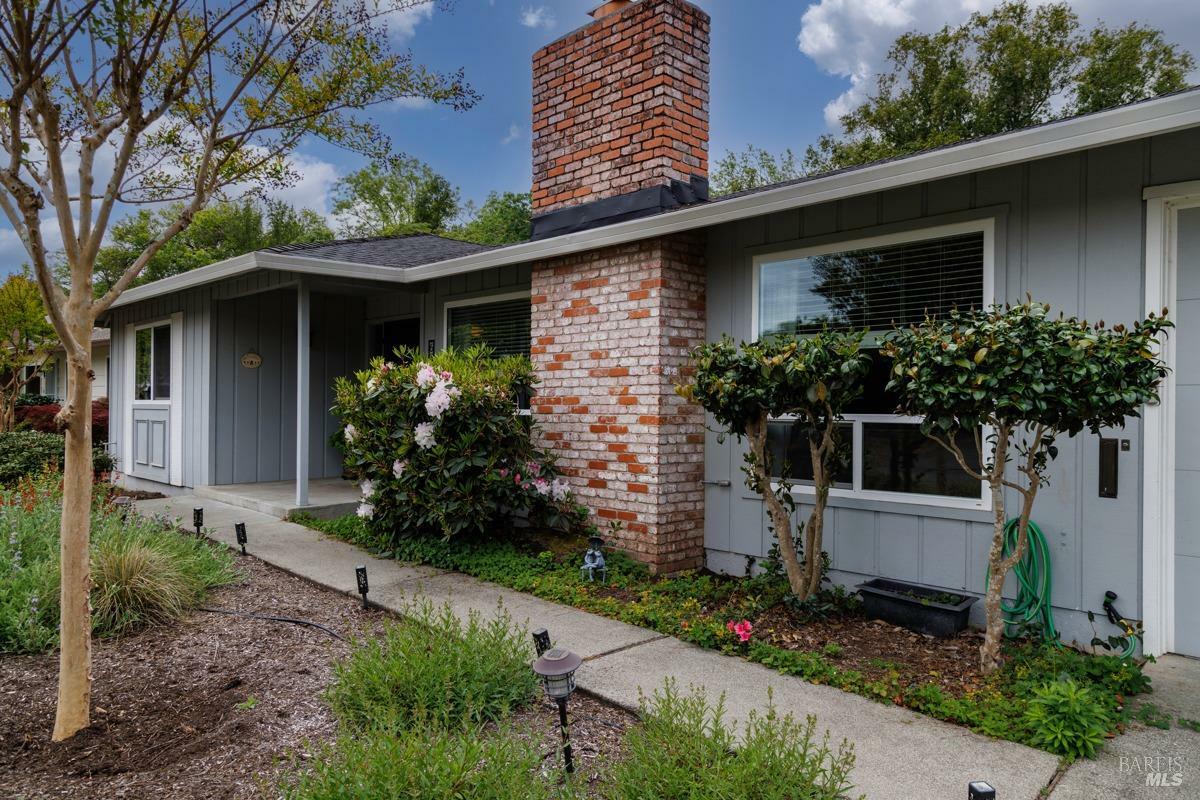 Property Photo:  6518 Meadowgreen Place  CA 95409 