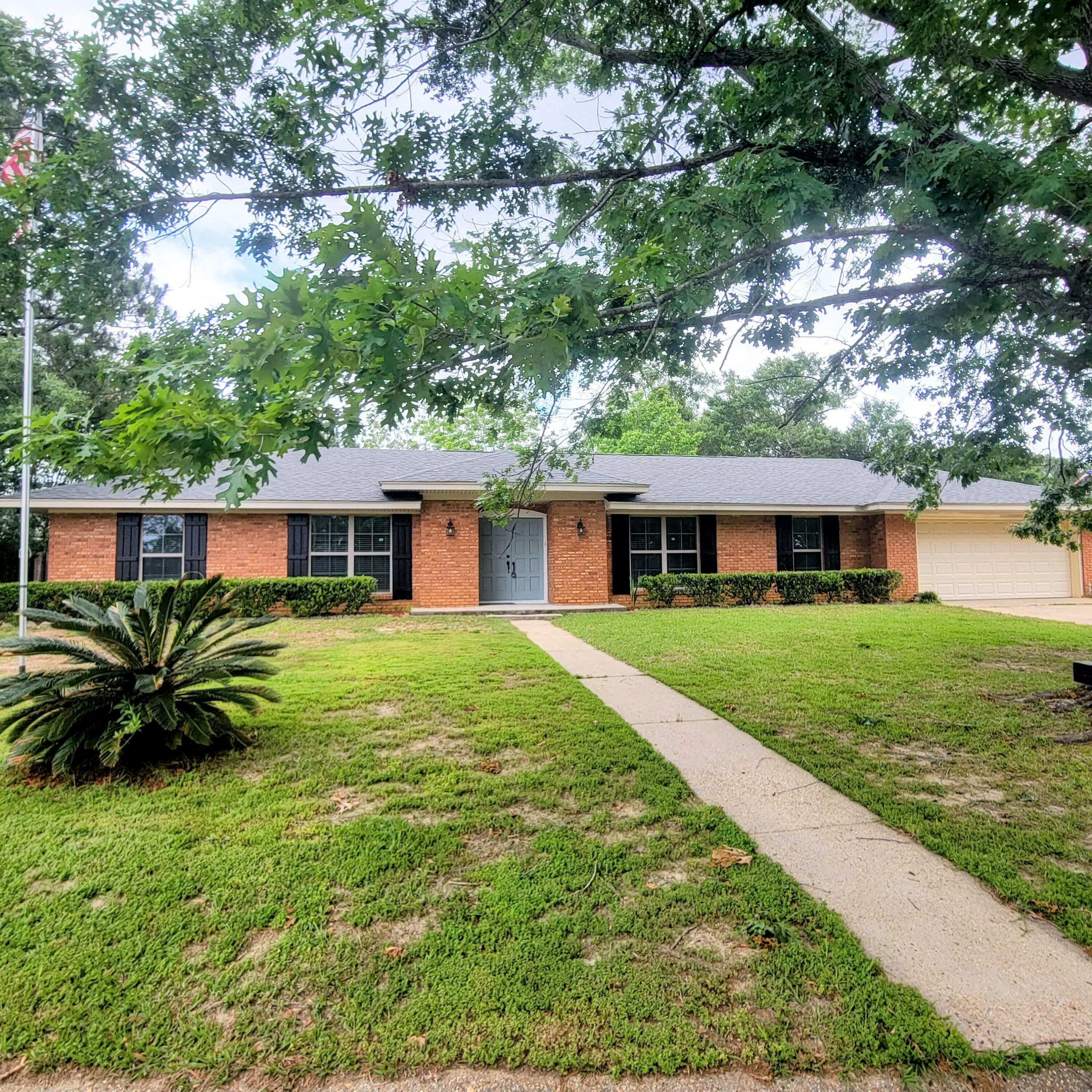 Property Photo: 15515 S Parkwood MS 39503