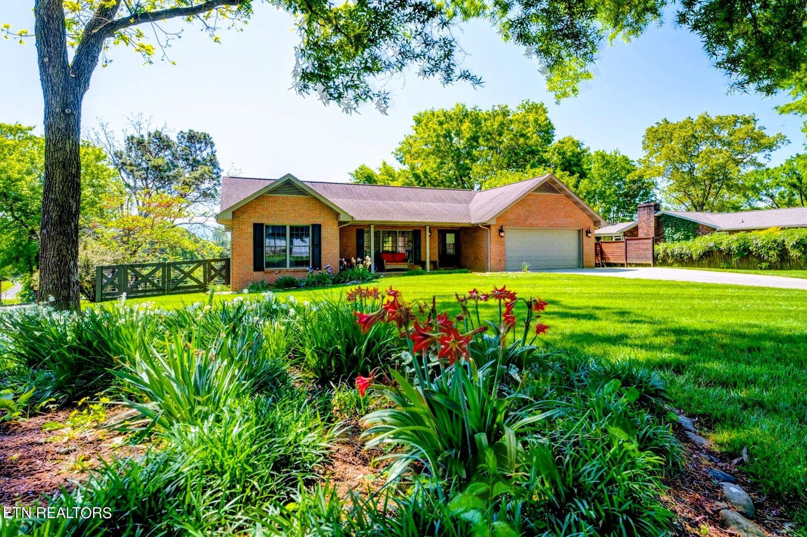 Property Photo:  511 Kyker Circle  TN 37865 