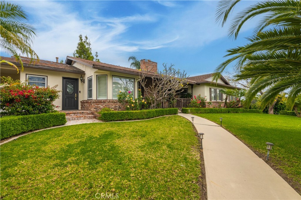 Property Photo:  5412 Lakeview Avenue  CA 92886 