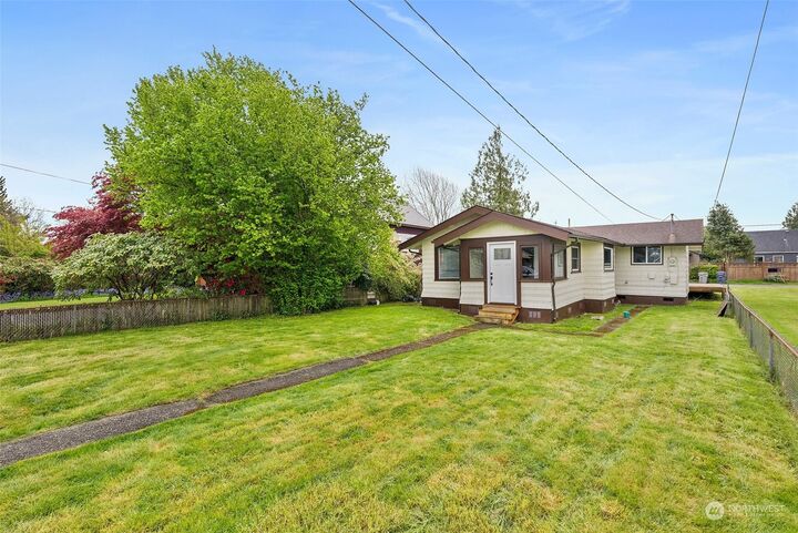 Property Photo: 1413 W Second Street WA 98520
