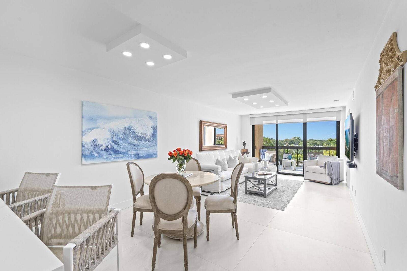 Property Photo: 600 Egret Circle 7501 FL 33444