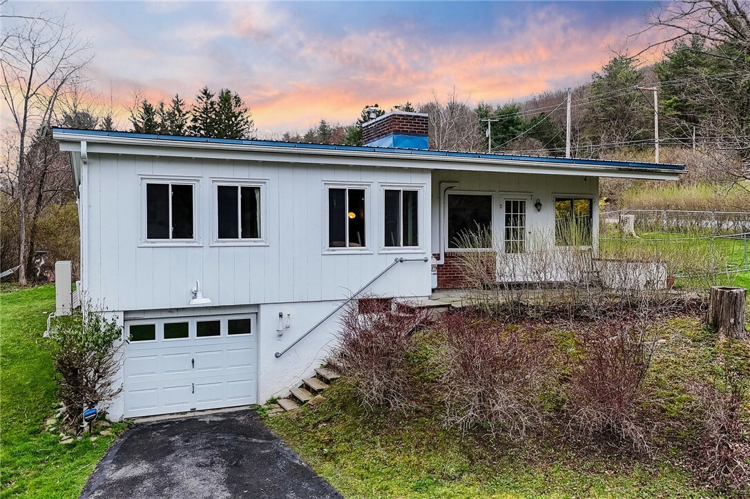 Property Photo:  1482 Ellis Hollow Road  NY 14850 