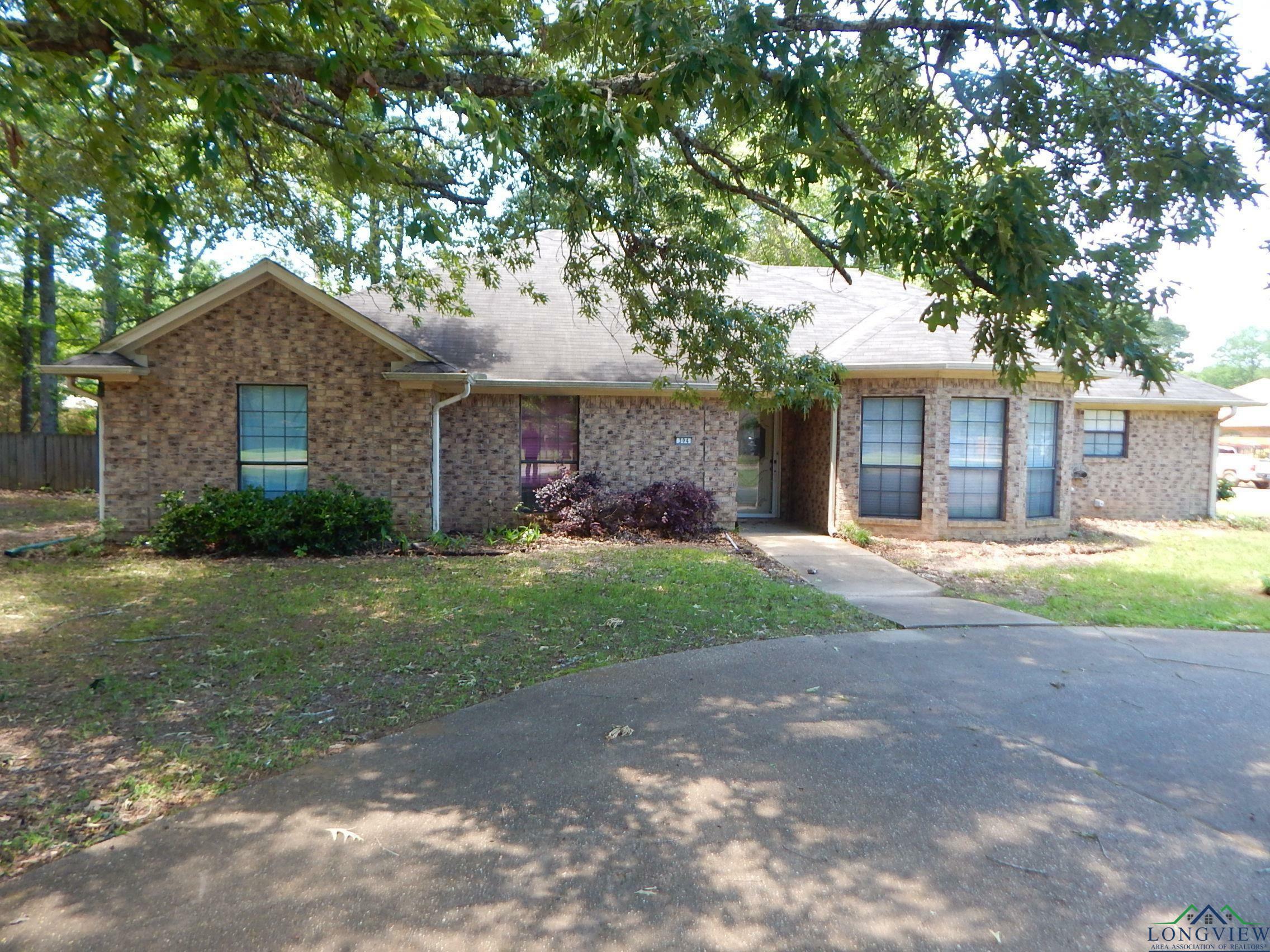 Property Photo:  304 Chickasaw St.  TX 75644 