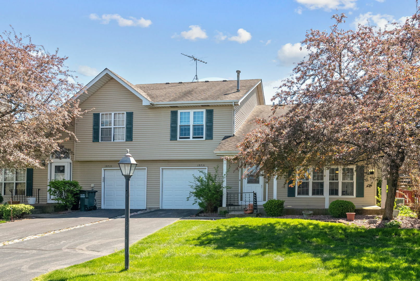 Property Photo:  19731 S Edinburgh Lane  IL 60423 