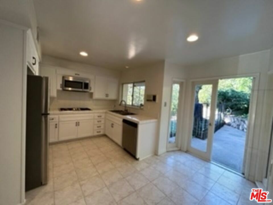 Property Photo:  17218 Escalon Drive  CA 91436 