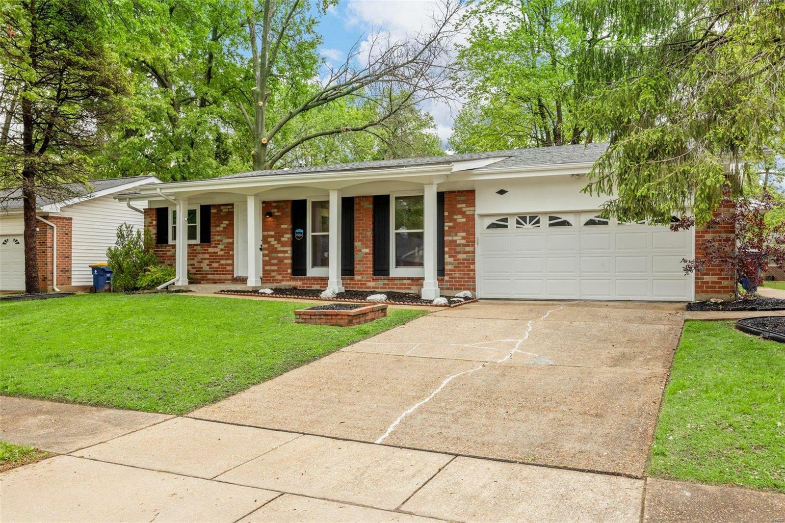 Property Photo:  11962 Nero Drive  MO 63033 