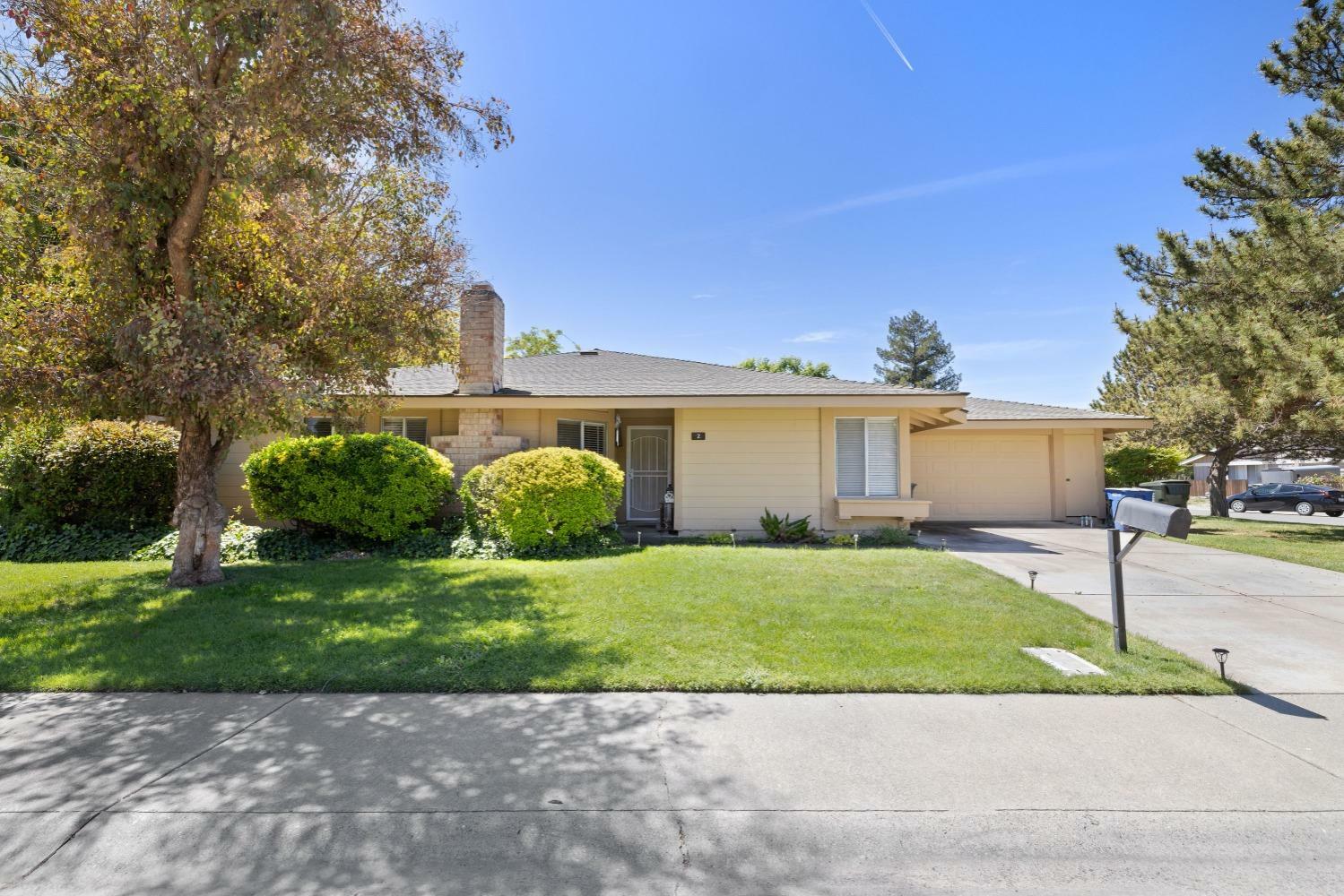 Property Photo:  6925 Northshore Way  CA 95831 