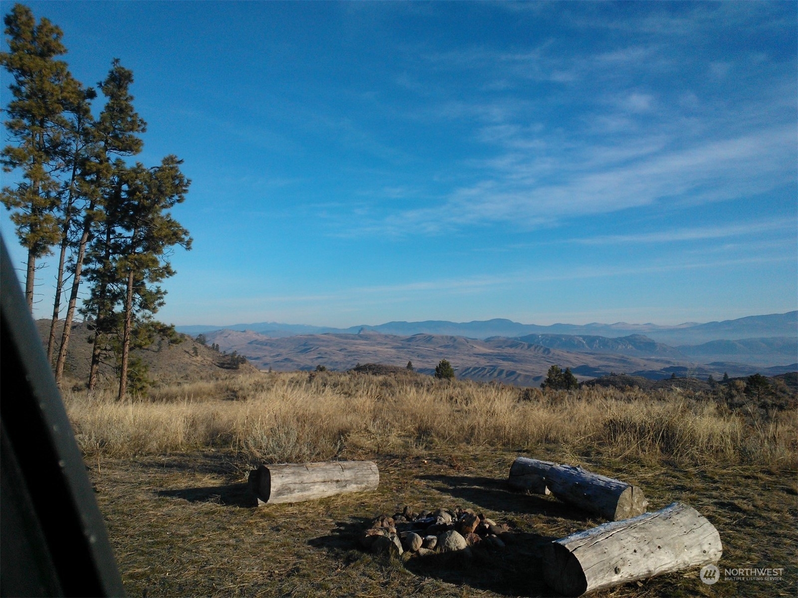 Property Photo:  10 Flat Iron Road  WA 98855 