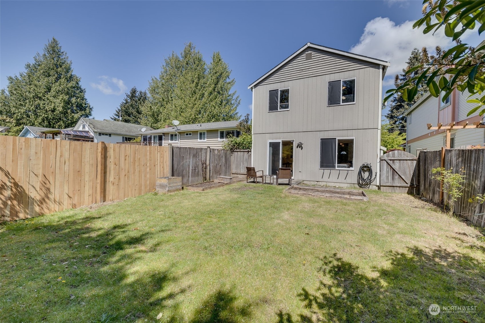 Property Photo:  725 N 96th Street  WA 98103 