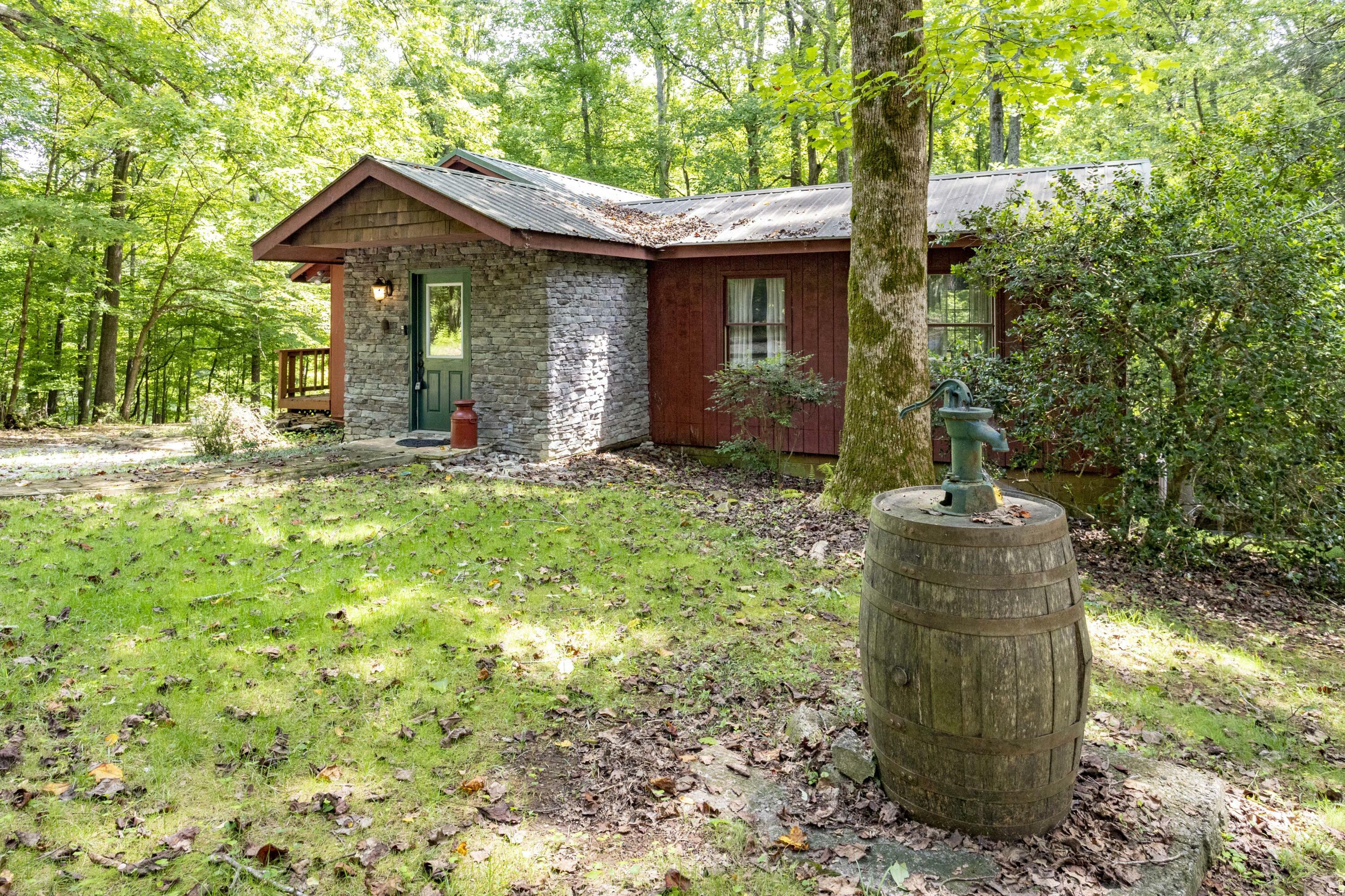 Property Photo:  1325 Torbett Road  TN 37381 