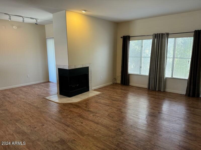 Property Photo:  600 W Grove Parkway 2096  AZ 85283 